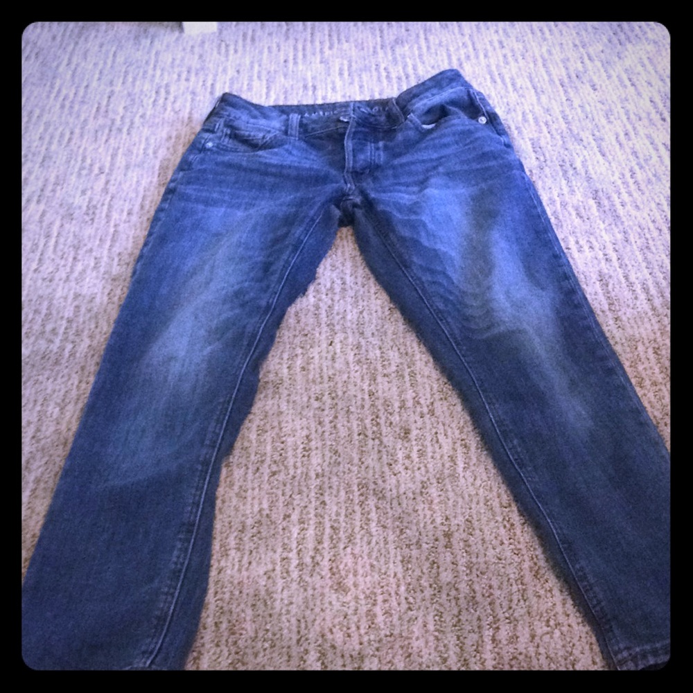American Eagle Mom jeans